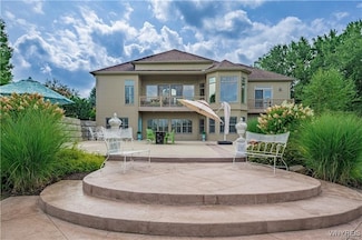 6683 N Canal Rd, Lockport, NY 14094