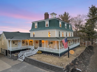 53 Parade Rd, Meredith, NH 03253