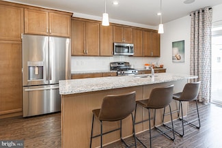 50 Becker Dr Unit 23, Chalfont, PA 18914
