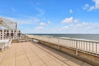 170 W Broadway, Long Beach, NY 11561