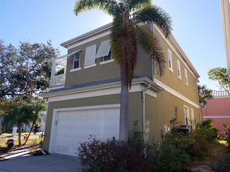 6519 Simone Shores Cir, Apollo Beach, FL 33572