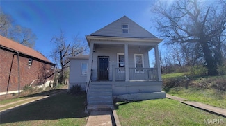 5052 Plover Ave, Saint Louis, MO 63120