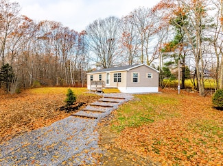 2460 Appleton Ridge Rd, Appleton, ME 04862