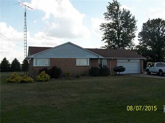 21640 W Hellwig Rd, Genoa, OH 43430