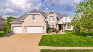 2126 Long Cove Cir, Newburgh, IN 47630
