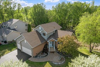 5390 157th St N, Hugo, MN 55038