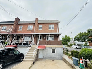 2943 Waterbury Ave, Bronx, NY 10461