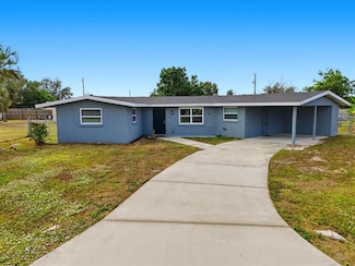 111 Francis Dr NE, Port Charlotte, FL 33952