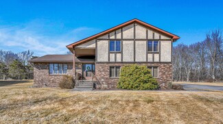 1005 Bernard Place, South Abington Township, PA 18411