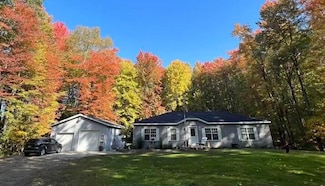 1475 Stalhood Dr, Kent City, MI 49330