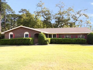 685 Hodgesville Rd, Dothan, AL 36301