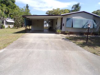 922 Yew St, Sebastian, FL 32976
