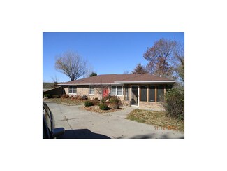 311 SW 58 Hwy, Centerview, MO 64019