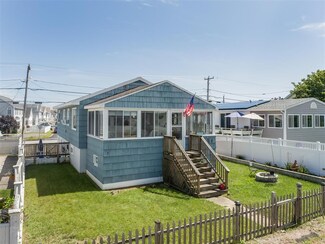 293 Portsmouth Ave, Seabrook, NH 03874