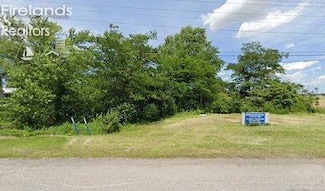 1270 W Mcpherson Hwy, Clyde, OH 43410