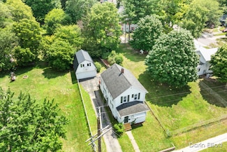 612 N Jefferson St, Ionia, MI 48846