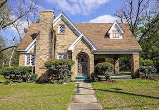 550 Maple St, Camden, AR 71701