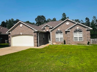 1019 Evening Sunset Cir, Redfield, AR 72132