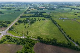 750 Elizabeth Station Rd, Paris, KY 40361