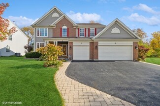 2514 Fen View Cir, Island Lake, IL 60042