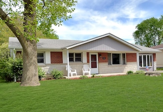 2956 W 75th Ln, Merrillville, IN 46410