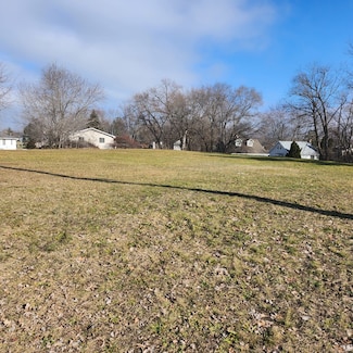 0000 Fairview Ave, Johnsburg, IL 60051