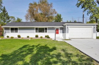 28 Campus Dr W, Buffalo, NY 14226