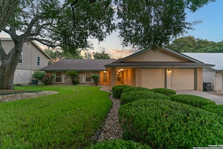 2902 Oak Leigh St, San Antonio, TX 78232