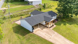 131 Pettigrew St, Parsons, TN 38363