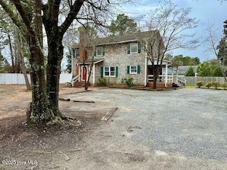 129 Mendenhall Dr, Wilmington, NC 28411
