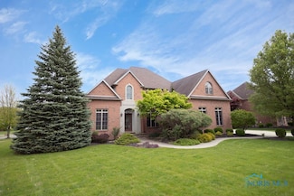 665 Meadowview Dr, Findlay, OH 45840