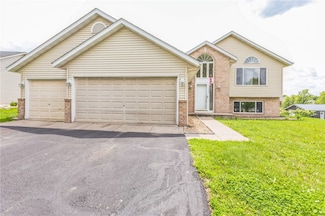 1566 Mallard Ave, Baldwin, WI 54002