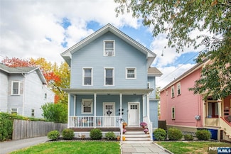 19 Saint Lukes Place Unit 1, Montclair, NJ 07042