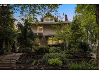 612 SE 16th Ave, Portland, OR 97214