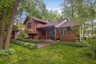 11468 Robinwood Ln, Brainerd, MN 56401