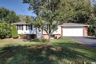 1226 Curtis Creek Rd, Quincy, IL 62301