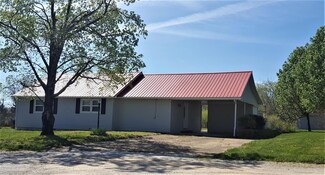 2092 Missouri 32, Halfway, MO 65663