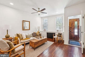 1115 S 7th St, Philadelphia, PA 19147