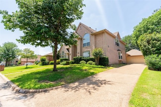 2017 Rumson Dr, Arlington, TX 76006