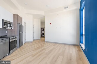 689 N Broad St Unit 203, Philadelphia, PA 19123