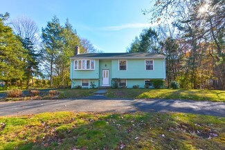 80 Smith St, Attleboro, MA 02703