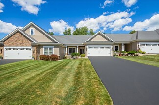 7 Balmoral Dr, Penfield, NY 14450