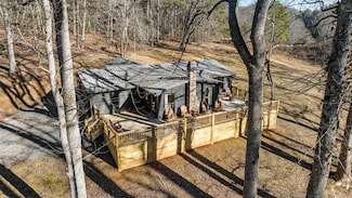 198 Pine Knot Ln, Mineral Bluff, GA 30559