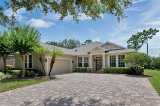 504 Garden Club Dr, Deland, FL 32724