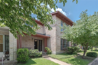 2008 Sandberg Dr, Austin, TX 78752