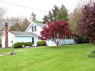 2828 Lattin Rd, Albion, NY 14411