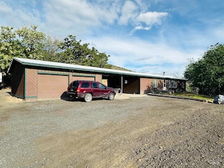 245 3rd St W, Huntington, OR 97907