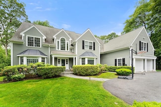 19 Rock Hill Ln, Scarsdale, NY 10583