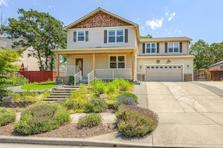 331 Patricia Ln, Eagle Point, OR 97524