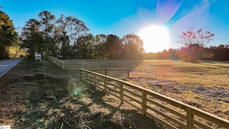 09 Holliday Dam Rd, Honea Path, SC 29654